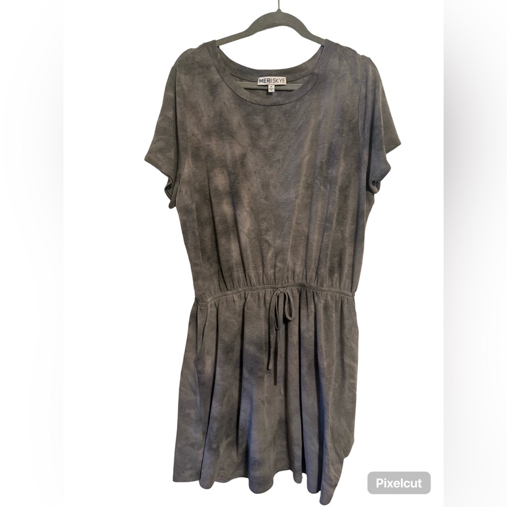 Meri Skye Gray Mini Dress